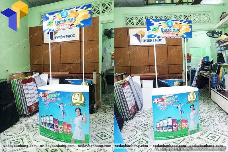 booth sampling nhua DUTCH MILK