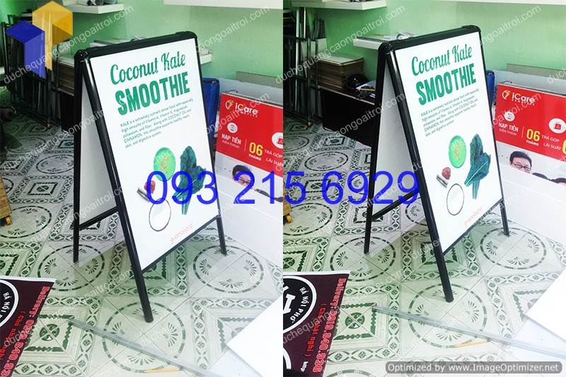 standee chu A ban hang
